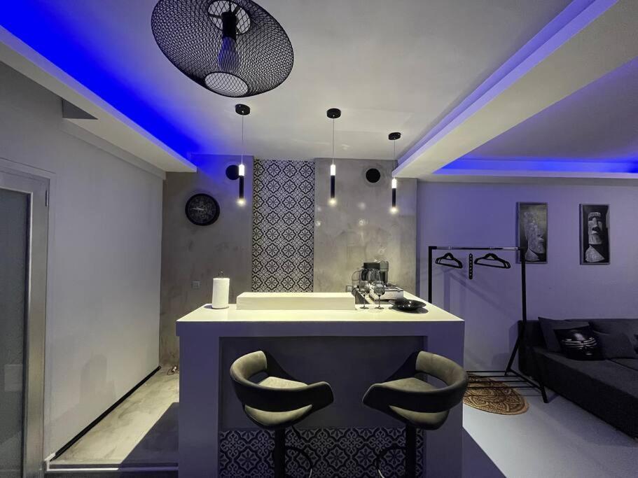 סלוניקי Vip Apt. Pezodromos Kalamarias מראה חיצוני תמונה