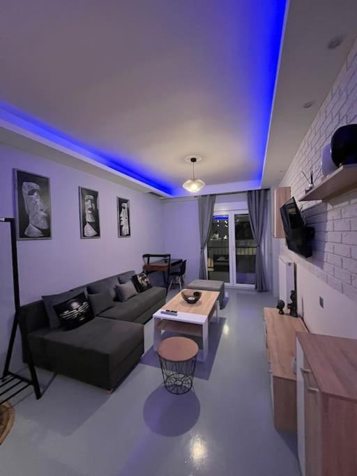סלוניקי Vip Apt. Pezodromos Kalamarias מראה חיצוני תמונה