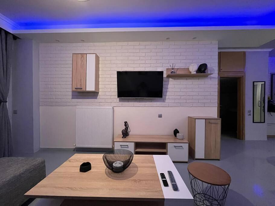 סלוניקי Vip Apt. Pezodromos Kalamarias מראה חיצוני תמונה