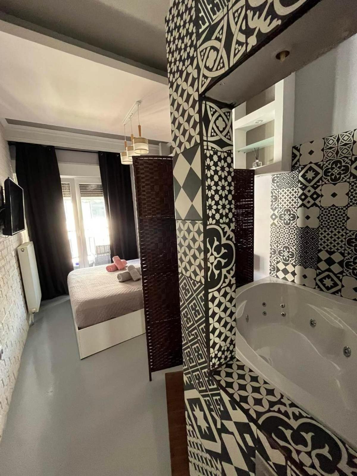 סלוניקי Vip Apt. Pezodromos Kalamarias מראה חיצוני תמונה