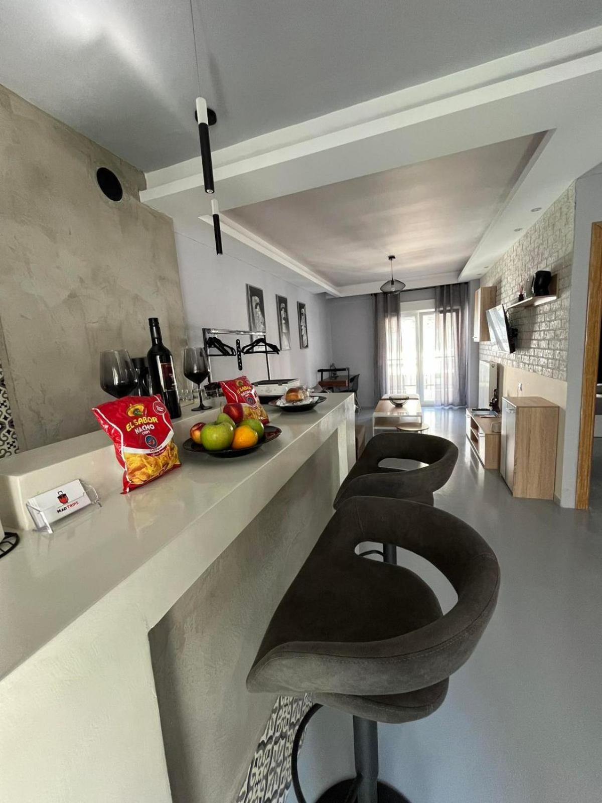 סלוניקי Vip Apt. Pezodromos Kalamarias מראה חיצוני תמונה
