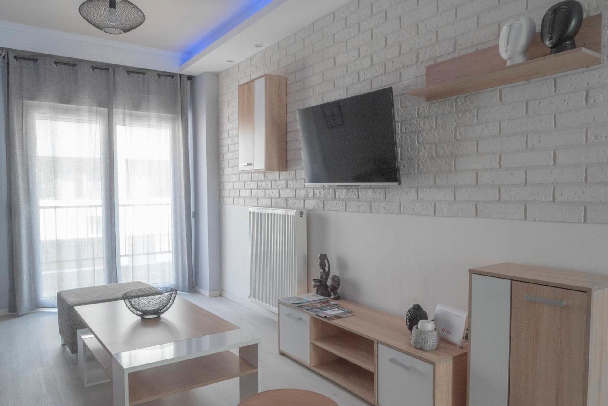 סלוניקי Vip Apt. Pezodromos Kalamarias מראה חיצוני תמונה