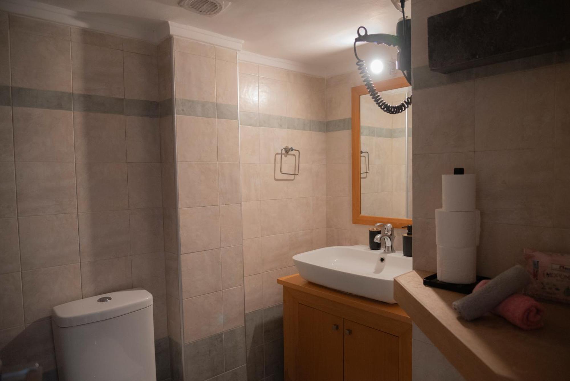 סלוניקי Vip Apt. Pezodromos Kalamarias מראה חיצוני תמונה