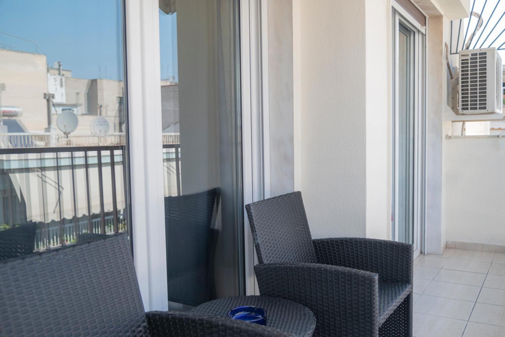 סלוניקי Vip Apt. Pezodromos Kalamarias מראה חיצוני תמונה